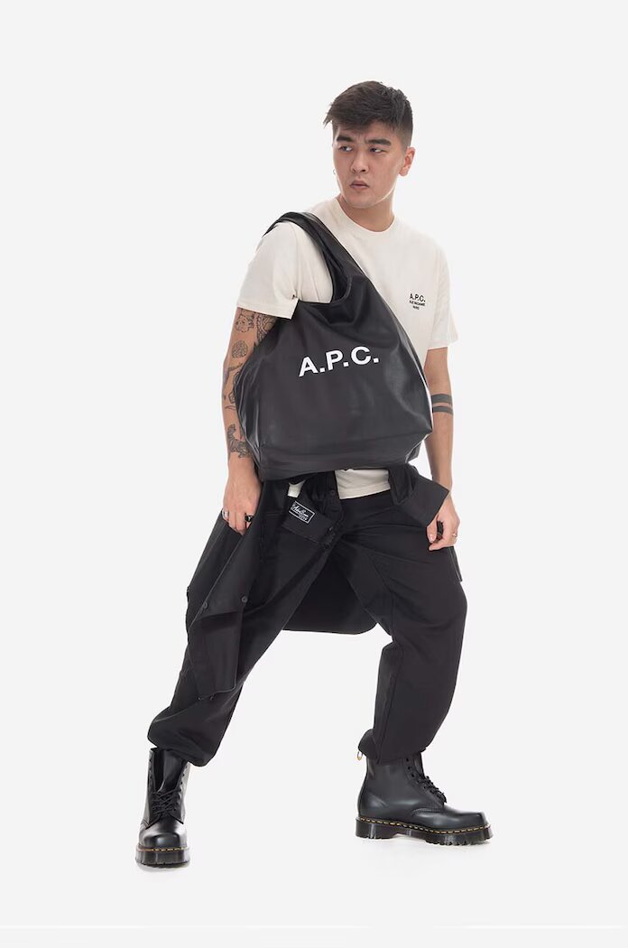 A.P.C. чанта от имитация на кожа tote ninon черна PUAAT.M61565