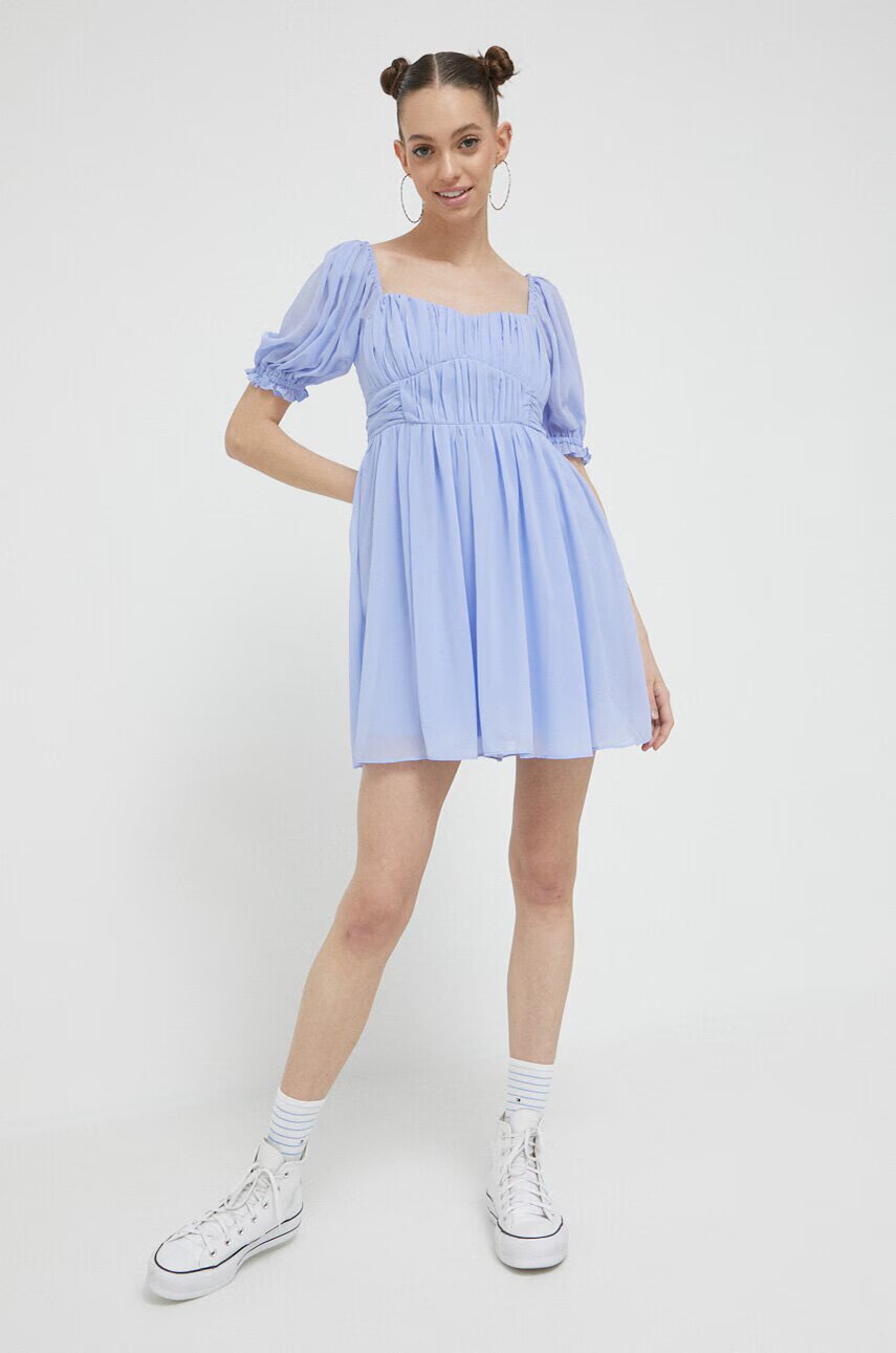 Abercrombie & Fitch Рокля