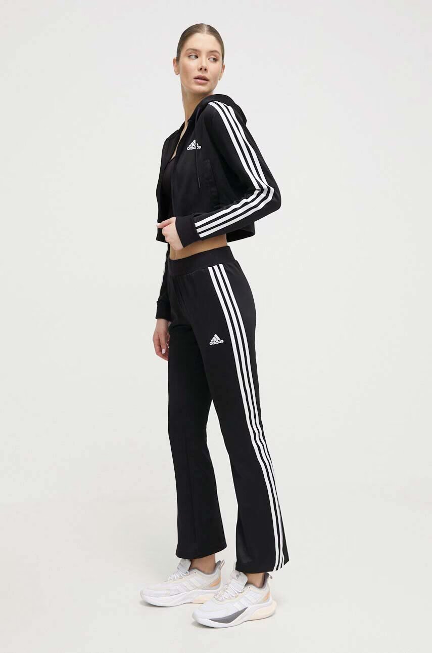 adidas Анцуг