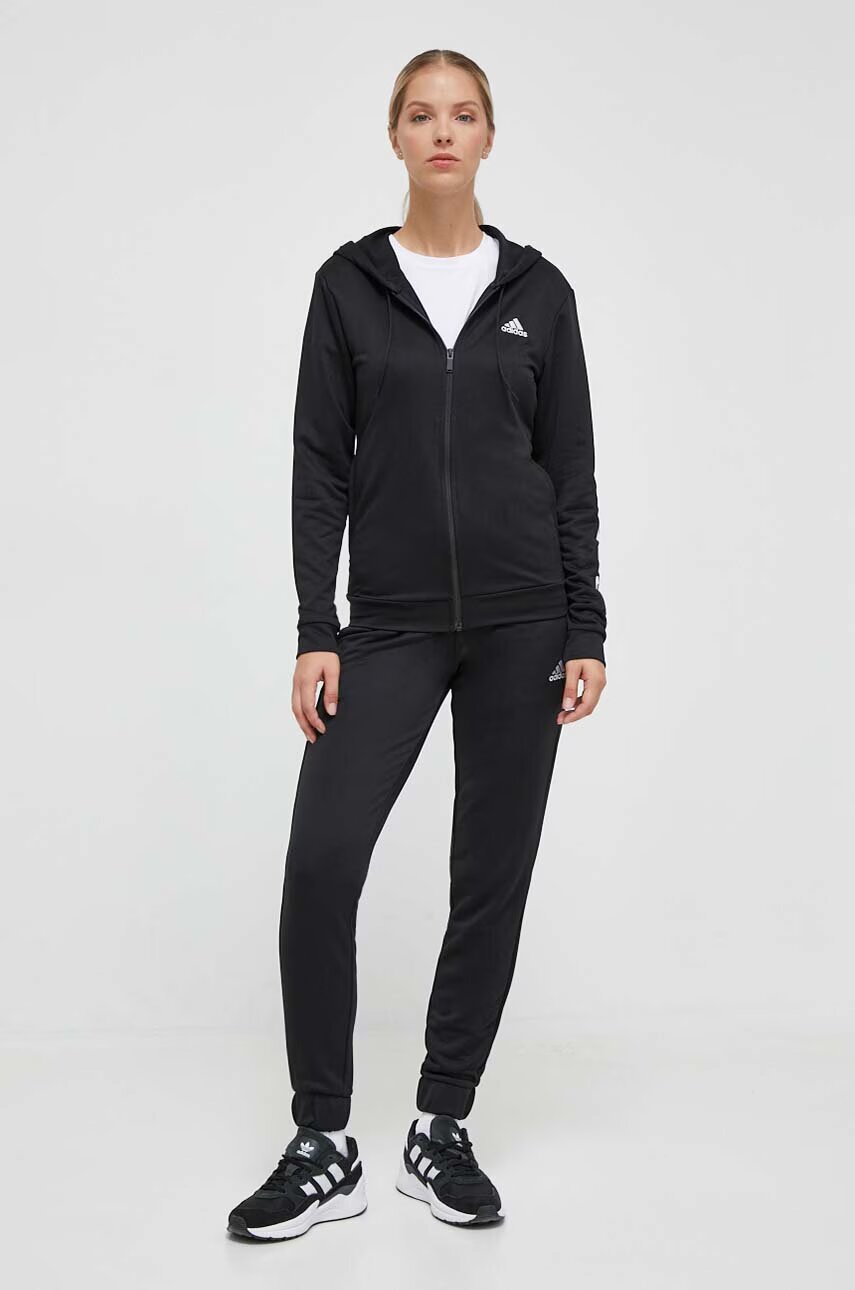 adidas Анцуг