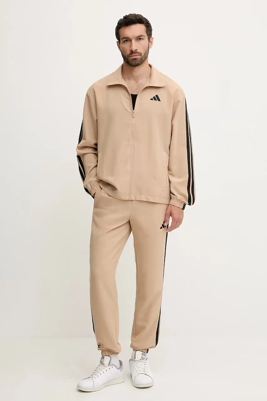 adidas Анцуг Essentials