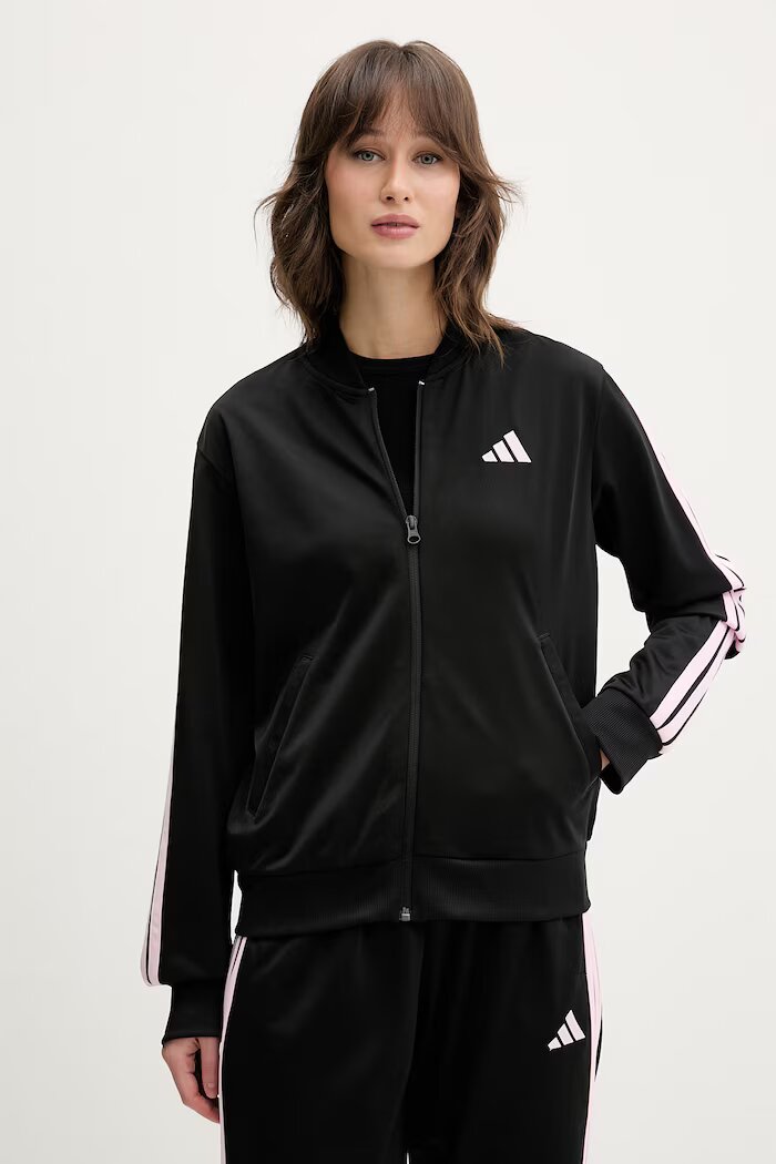 adidas Анцуг Essentials в черно KQ7578