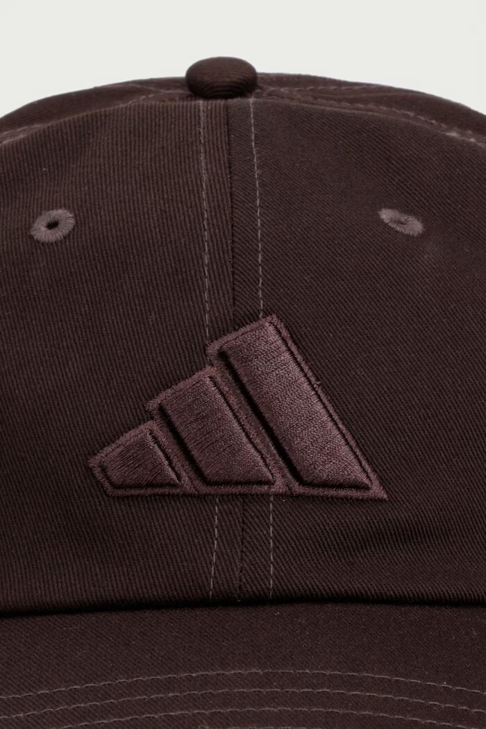 adidas бейзболна шапка от памук кафява KQ6694