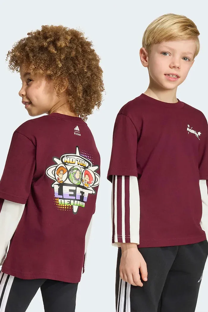 adidas блуза с дълги ръкави за деца от памук PIXAR TOY STORY бордо KG6133