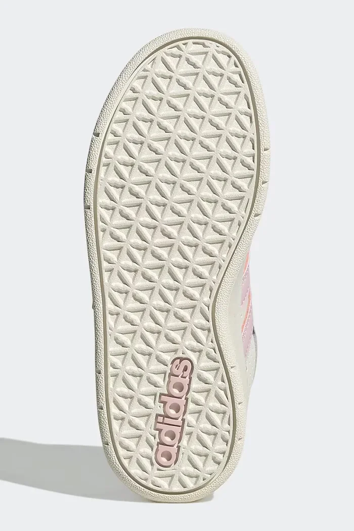 adidas BREAKBASE маратонки за деца бели KJ9593