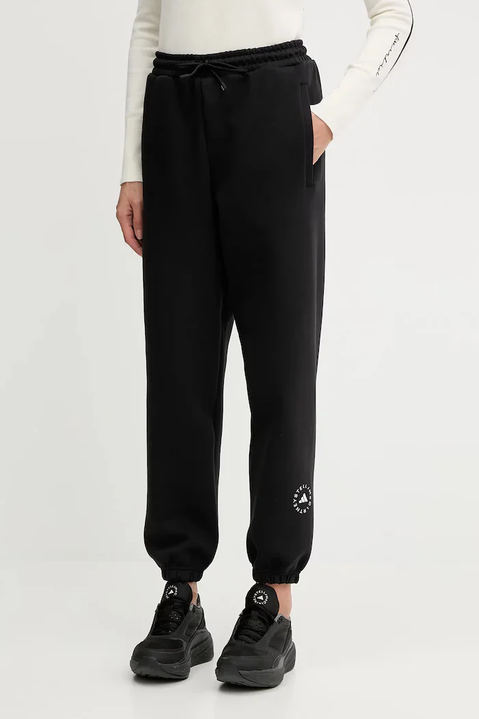 adidas by Stella McCartney Спортен панталон в черно с принт IW6320