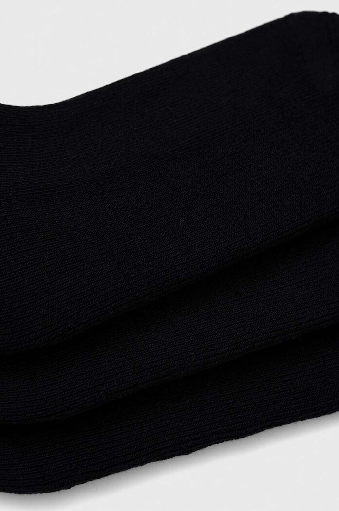 adidas Чорапи (3 броя) 3-pack Essentials в черно IC1303
