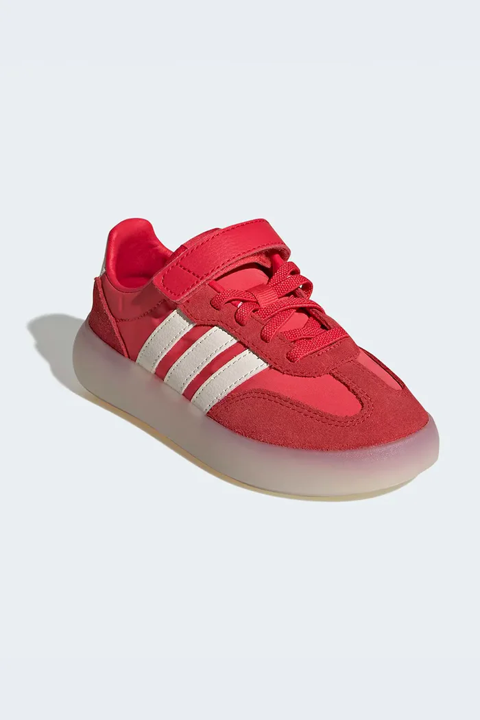 adidas Детски маратонки BARREDA DECODE в червено JP6725