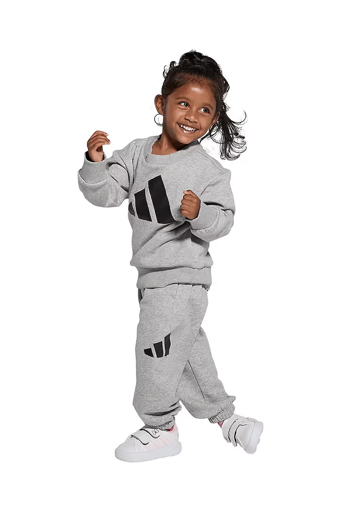 adidas Детски маратонки GRAND COURT MINNIE в бяло JR8130