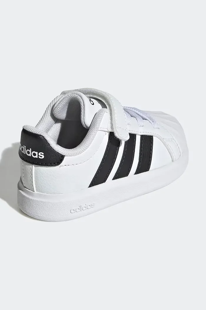 adidas Детски маратонки STREETTALK в бяло JQ6145