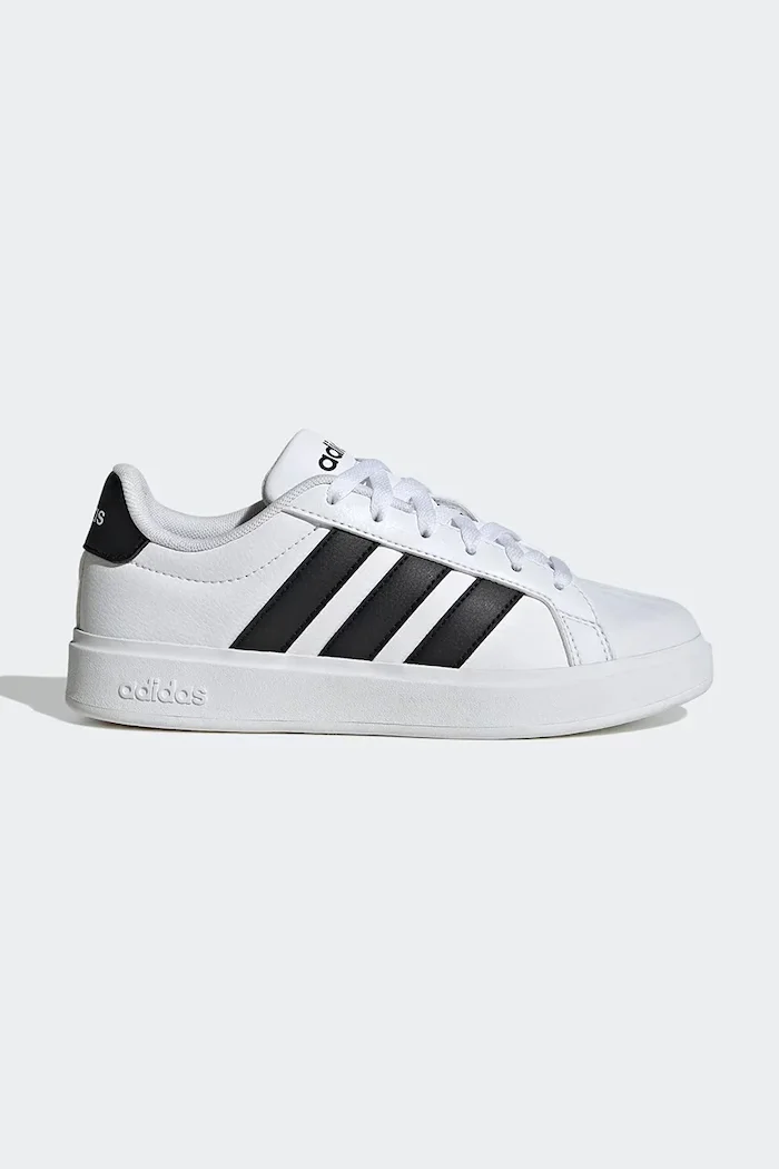 adidas Детски маратонки STREETTALK в бяло JQ6146