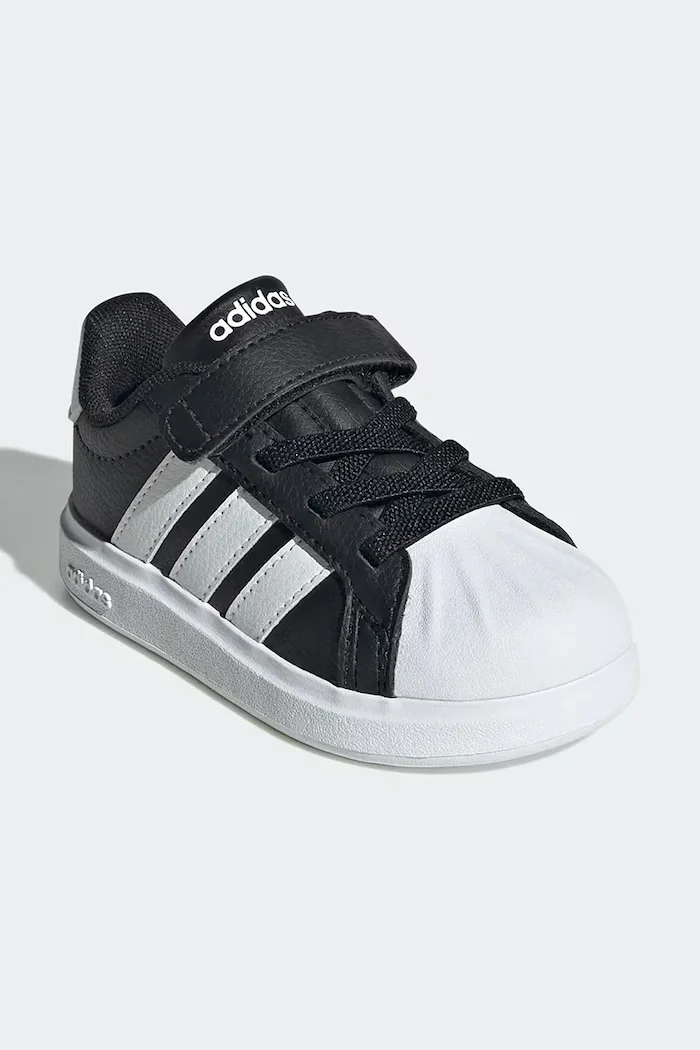 adidas Детски маратонки STREETTALK в черно JQ8605
