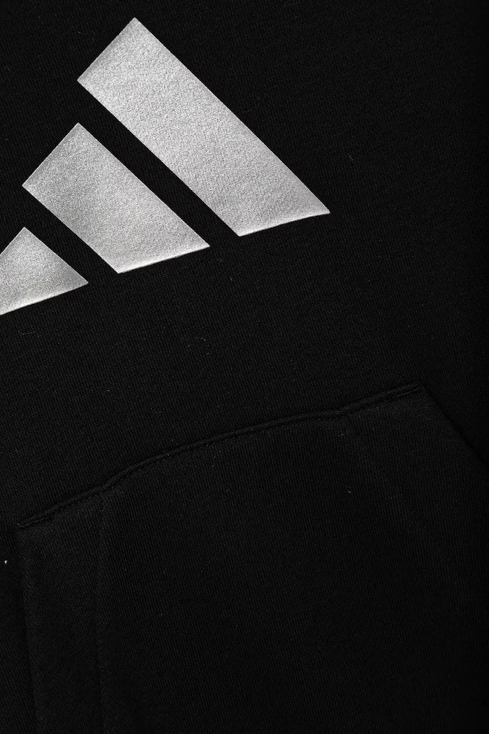 adidas Детски суичър в черно с качулка с принт JV5267