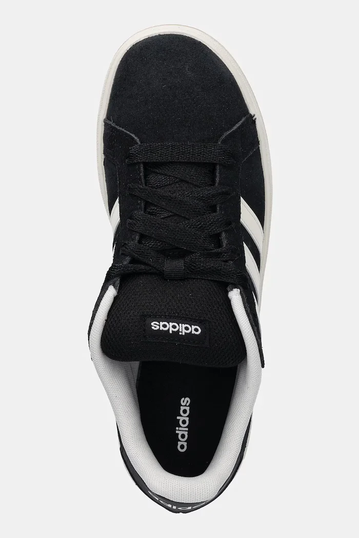 adidas Детски велурени маратонки GRAND COURT 00s в черно JH6178