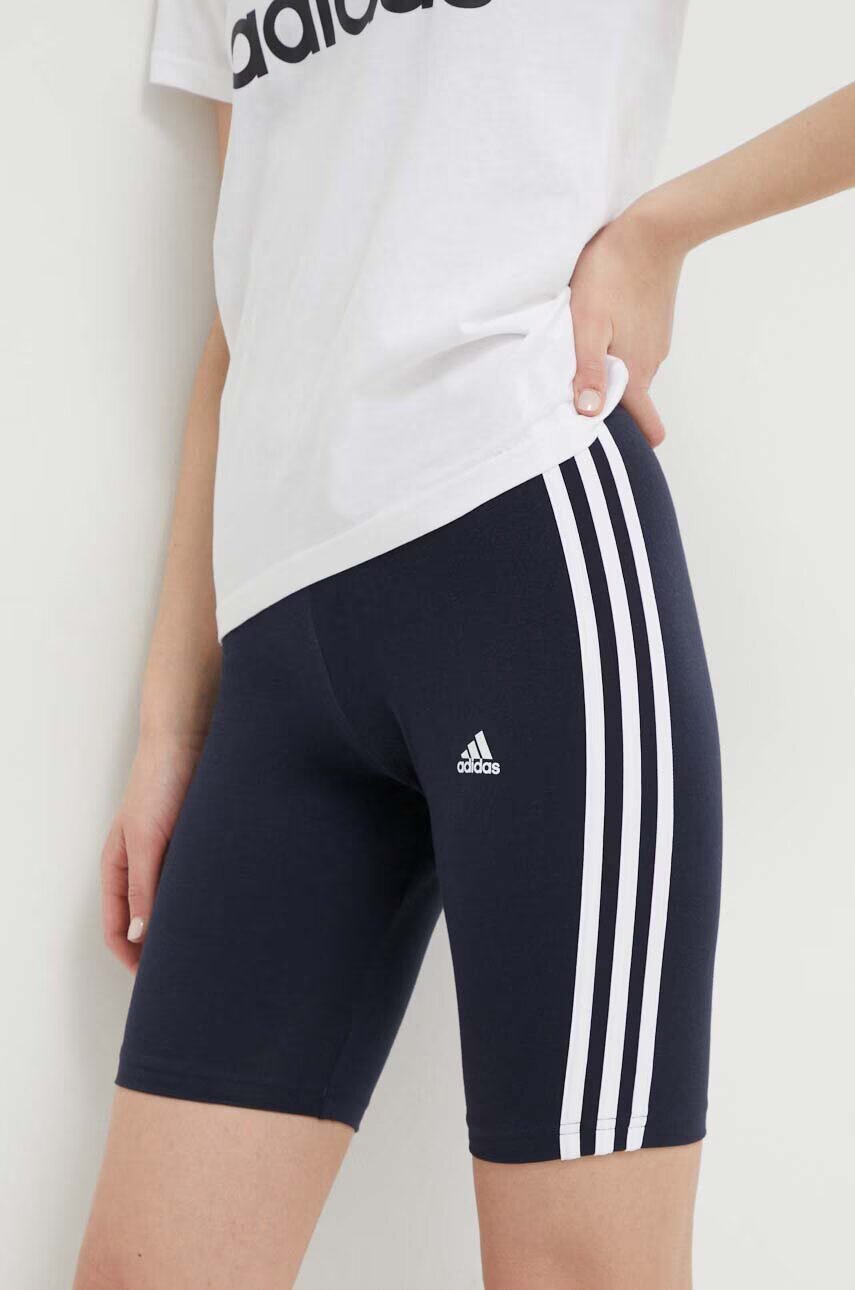 adidas Къс панталон