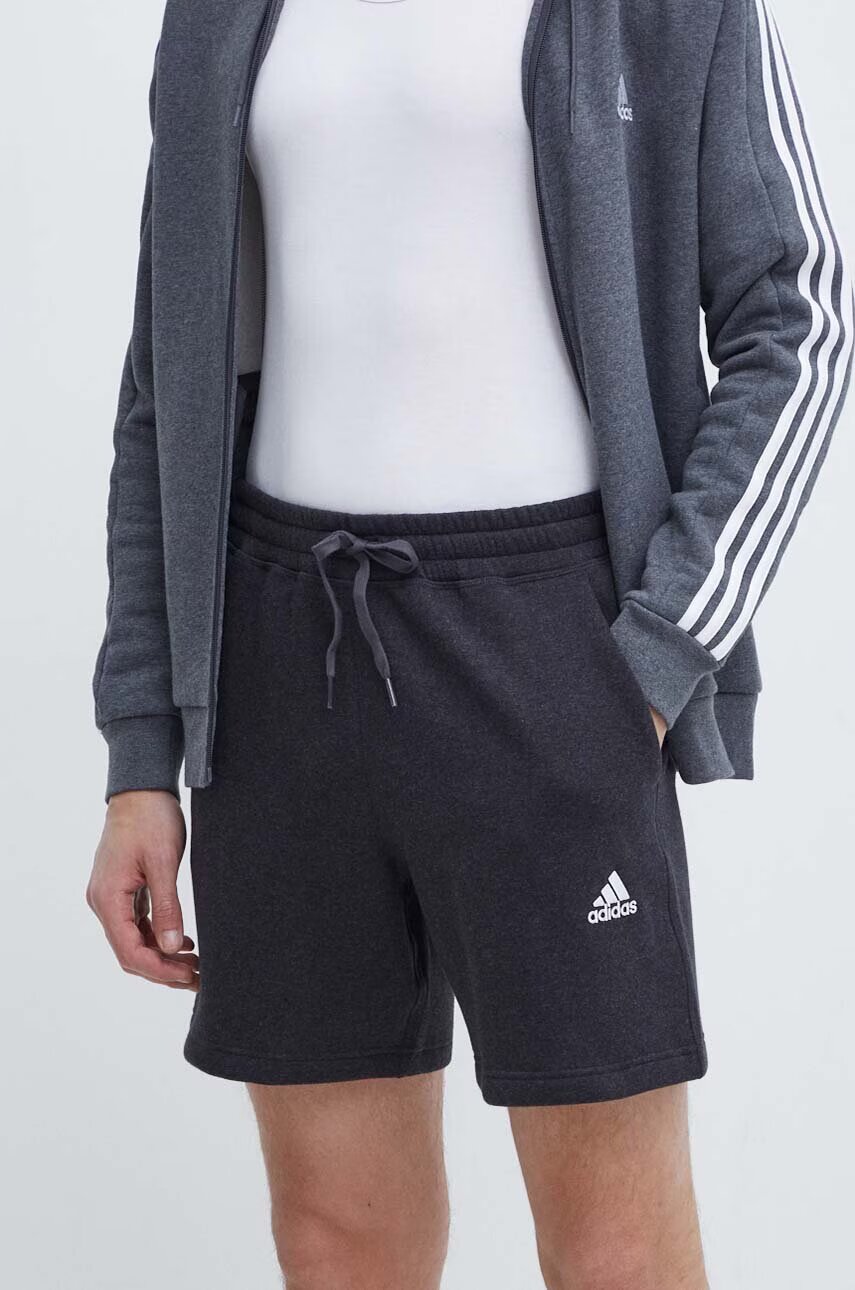 adidas Къс панталон