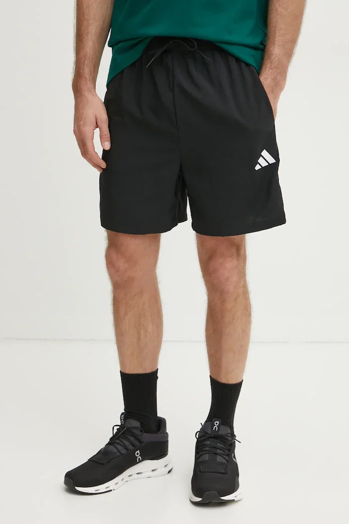 adidas Къс панталон Chelsea в черно JW1911
