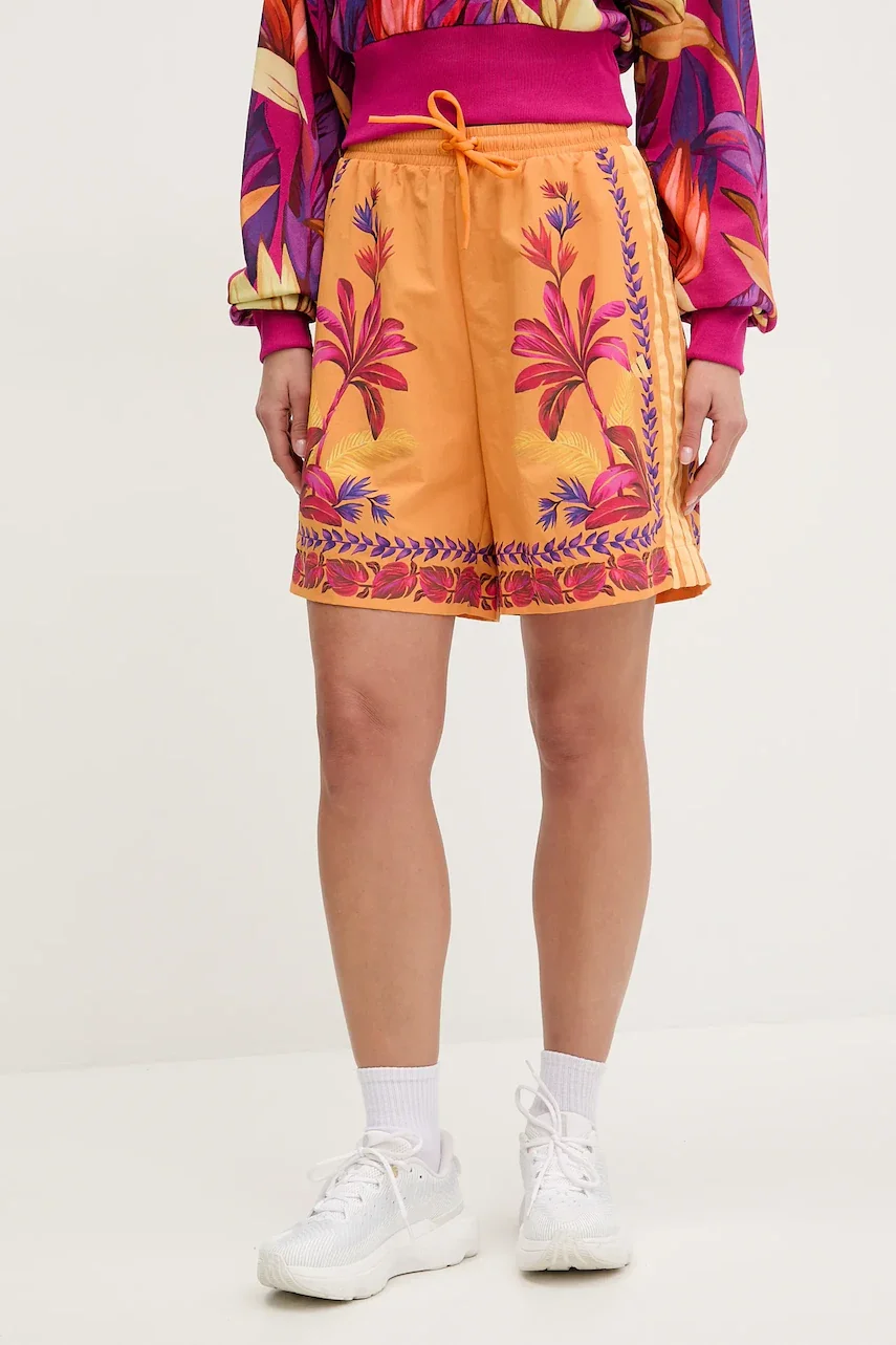 adidas Къс панталон x Farm Rio