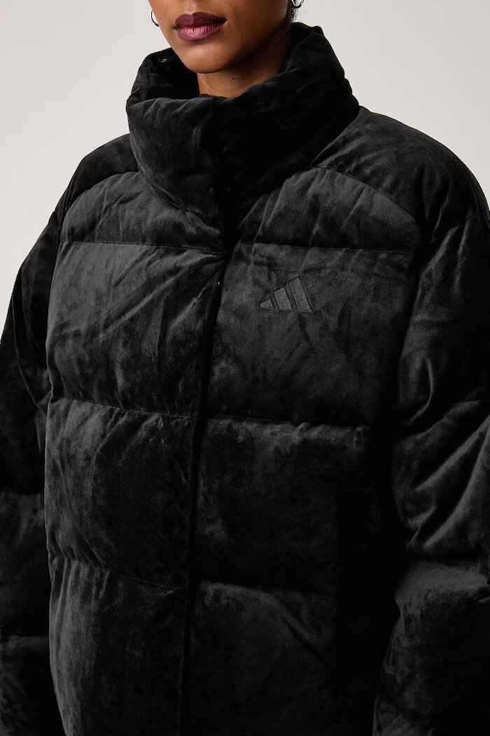 adidas късо яке дамско Helionic черно KQ8765