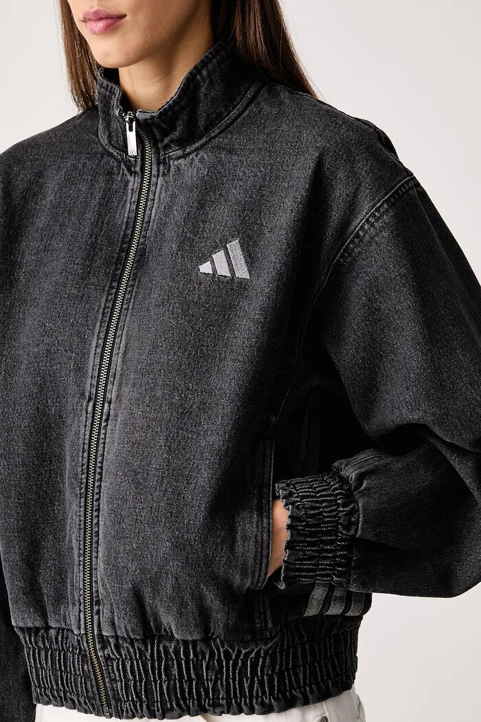adidas късо яке дамско от деним Denim Pack черно KV0626
