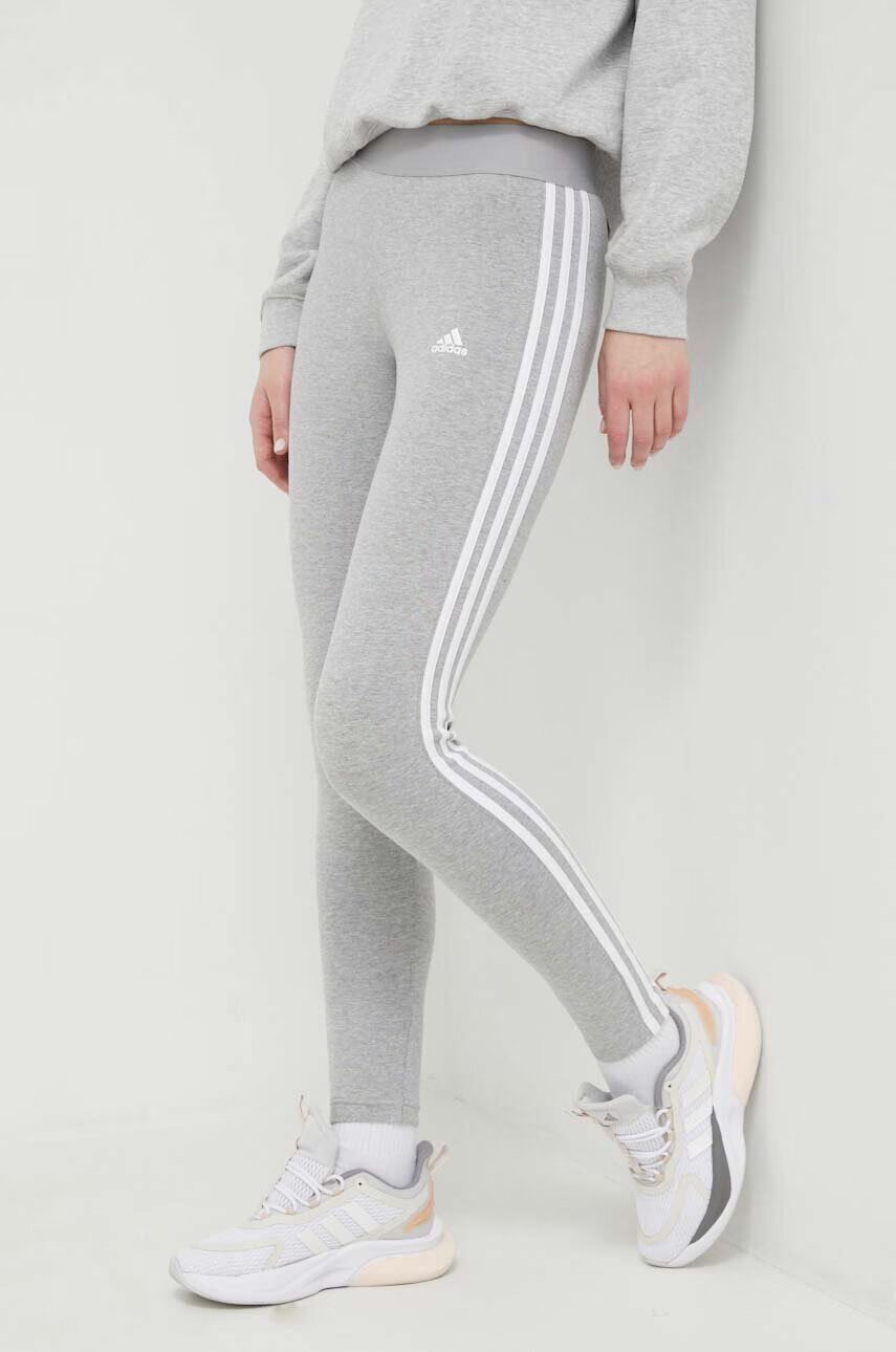 adidas Клин GV6017