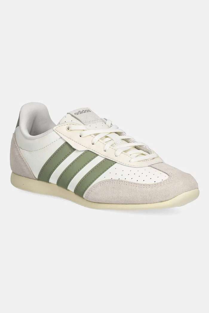 adidas Маратонки Barreda L0 в бежово HQ7388