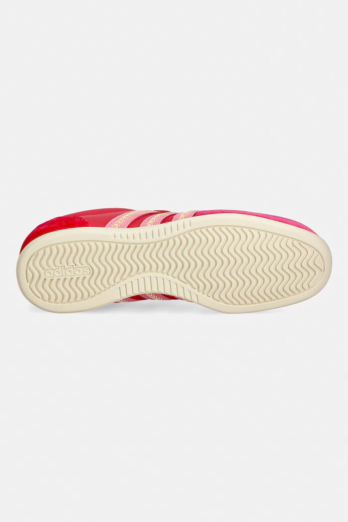 adidas Маратонки Barreda в червено KI3362