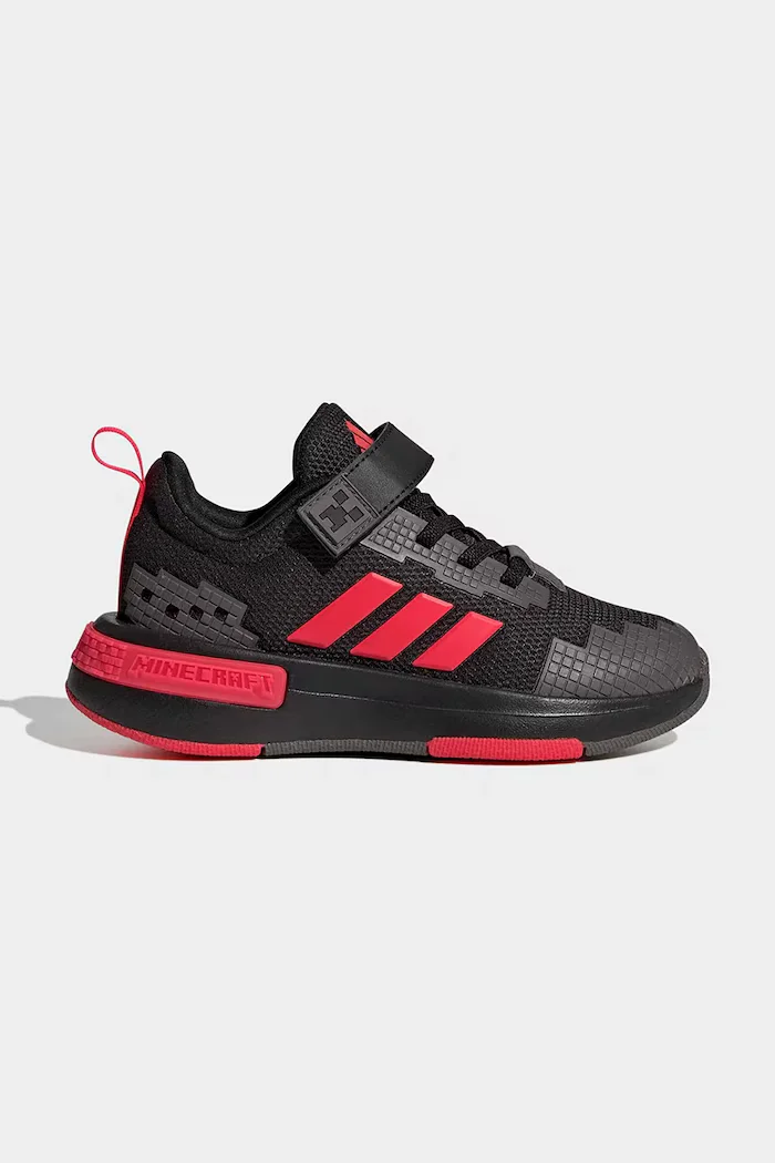 adidas MINECRAFT PRO маратонки за деца черни KK4643