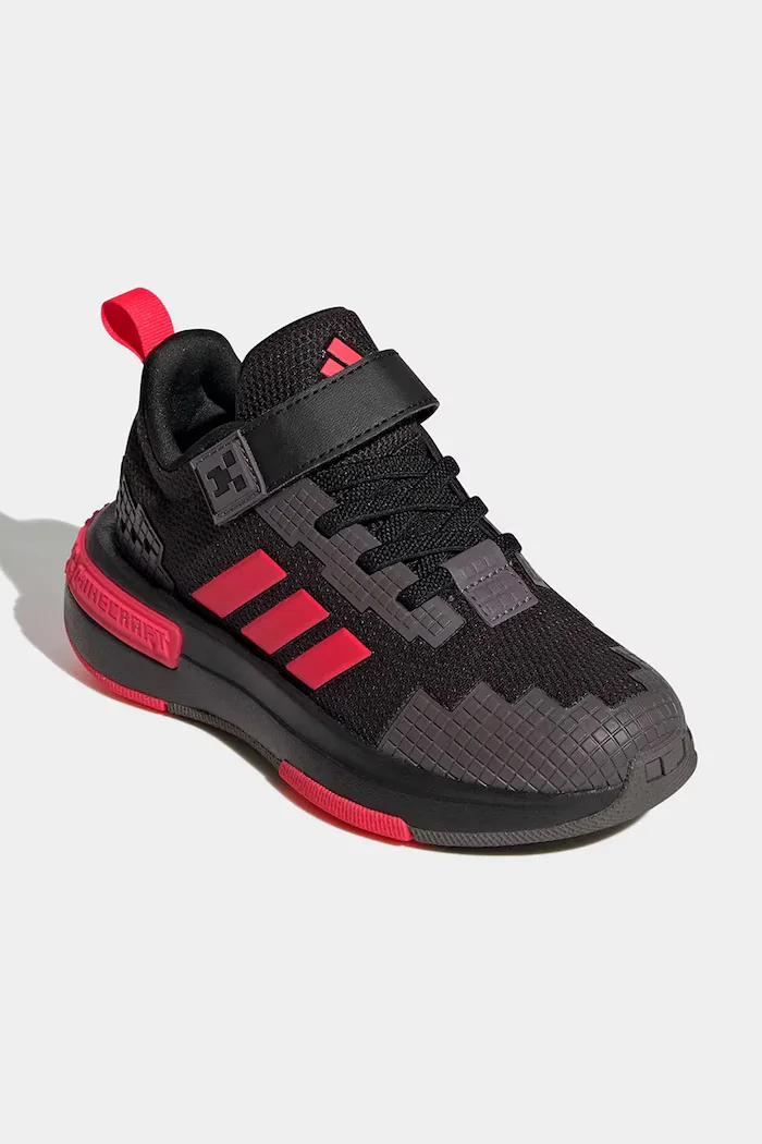 adidas MINECRAFT PRO маратонки за деца черни KK4643