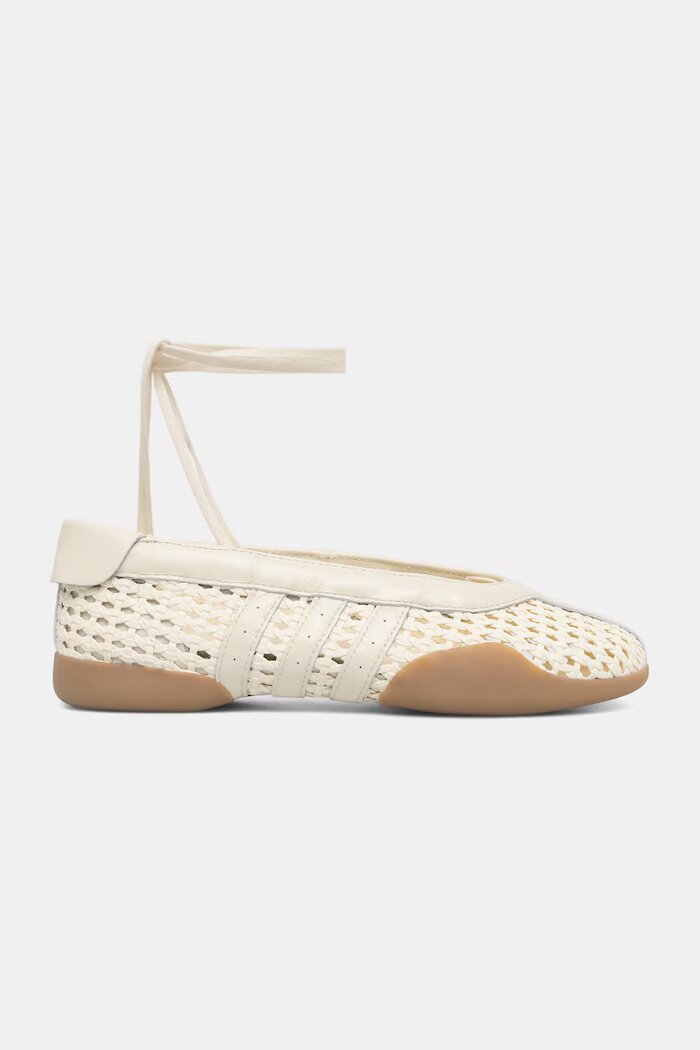 adidas Originals балеринки Taekwondo Mei бежови KI3582