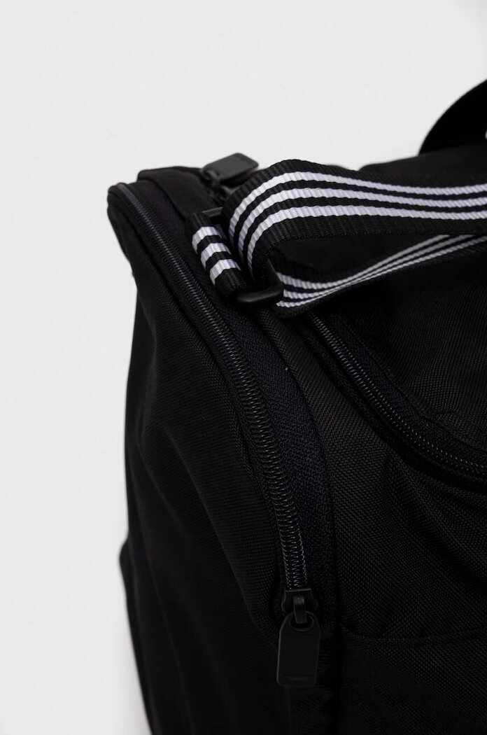 adidas Originals Чанта 5 x 27 x 22 cm в черно IM9872