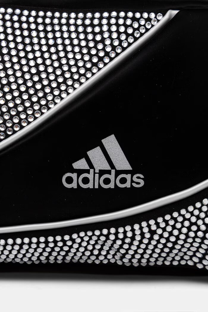 adidas Originals Чанта в черно KE9595
