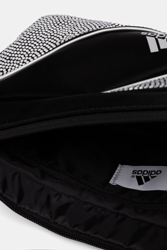 adidas Originals Чанта в черно KE9595