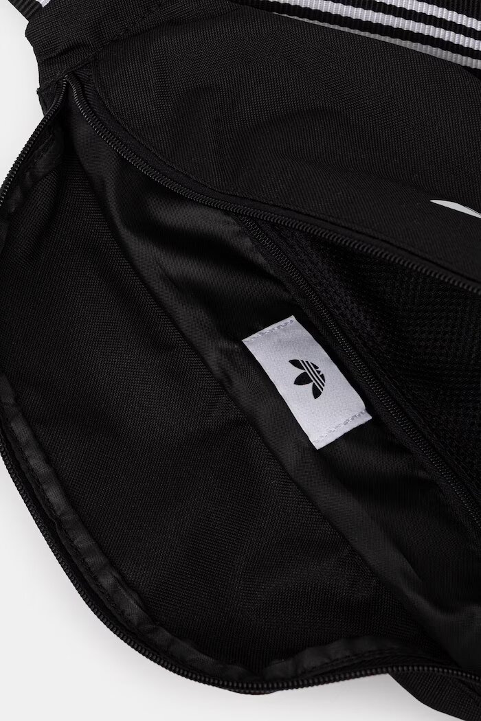 adidas Originals чанта за кръста Adicolor черна JX0223