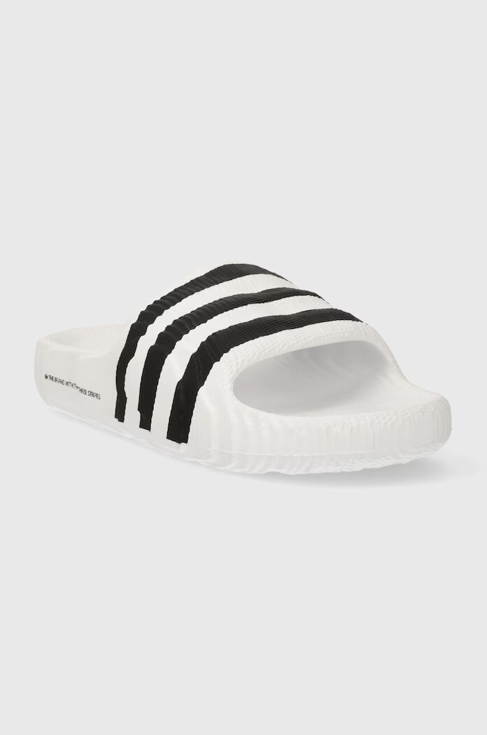 adidas Originals Чехли Adilette 22 в бяло IF3668