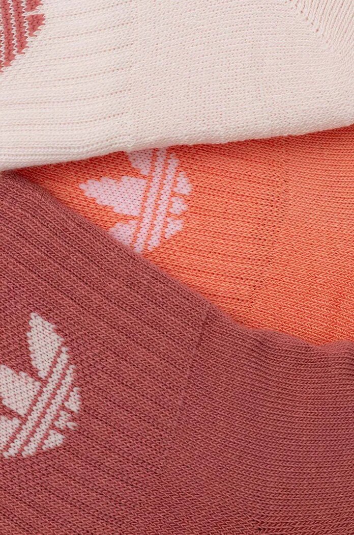 adidas Originals Чорапи (3 броя) 3-pack в розово IW9270