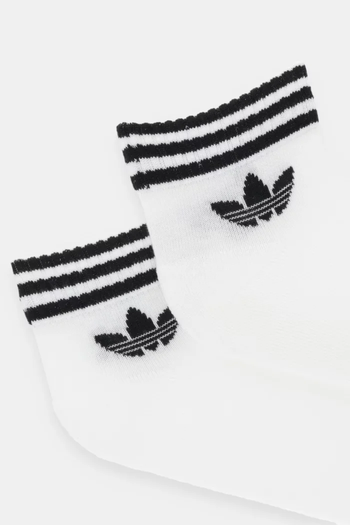 adidas Originals Чорапи (3 броя) в бяло JV7435