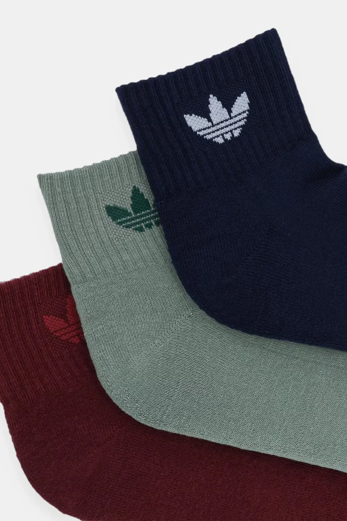 adidas Originals Чорапи (3 чифта) в бордо JI9495
