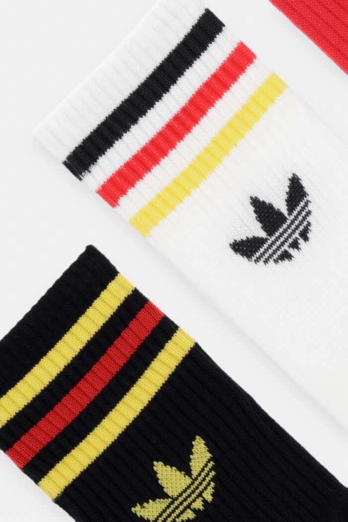 adidas Originals Чорапи (3 чифта) в червено KD8251