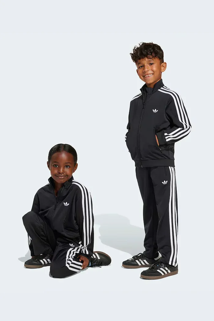 adidas Originals Детски анцуг в черно KD3299