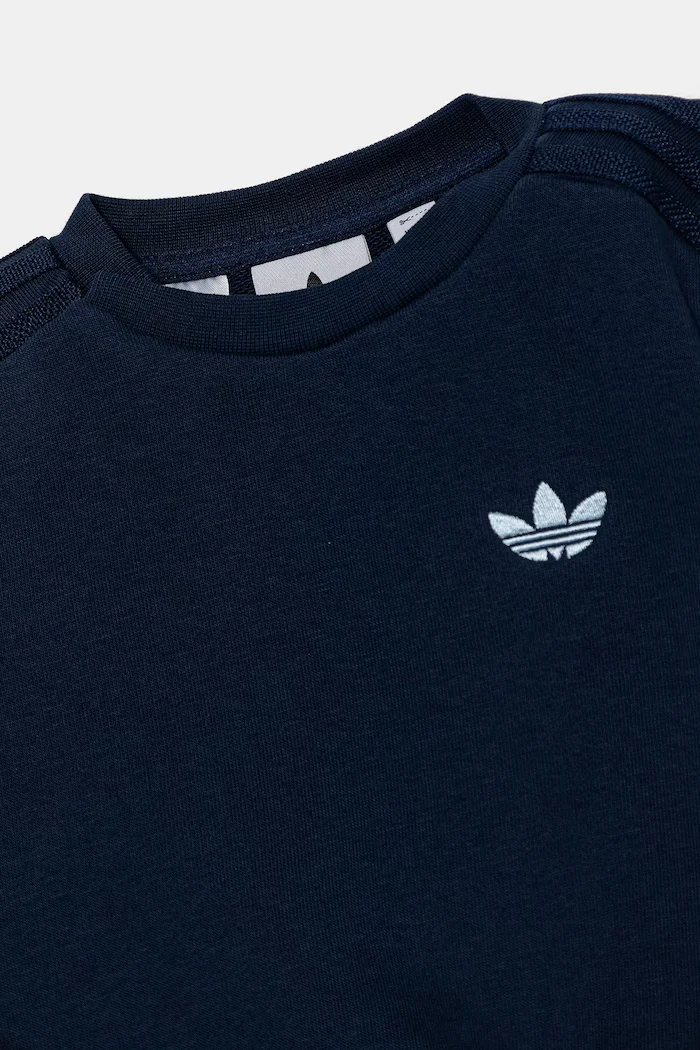 adidas Originals Детски комплект в тъмносиньо JD5826