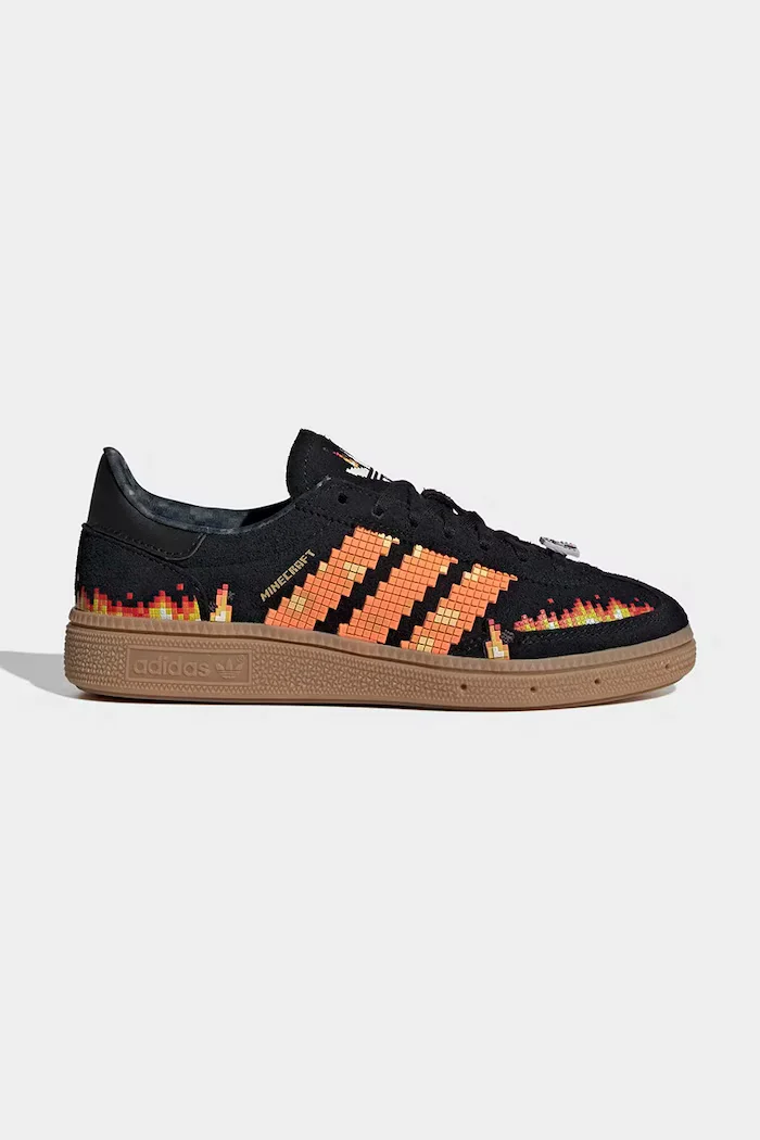 adidas Originals Детски кожени маратонки Minecraft HANDBALL SPEZIAL в черно IH1737