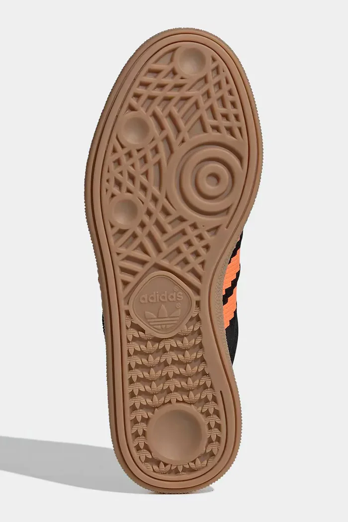 adidas Originals Детски кожени маратонки Minecraft HANDBALL SPEZIAL в черно IH1737