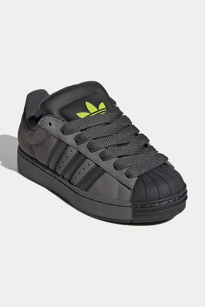 adidas Originals Детски маратонки SUPERSTAR ST в черно KJ1193