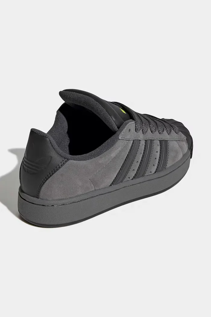 adidas Originals Детски маратонки SUPERSTAR ST в черно KJ1193