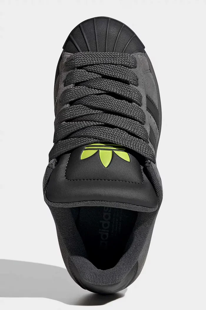 adidas Originals Детски маратонки SUPERSTAR ST в черно KJ1193