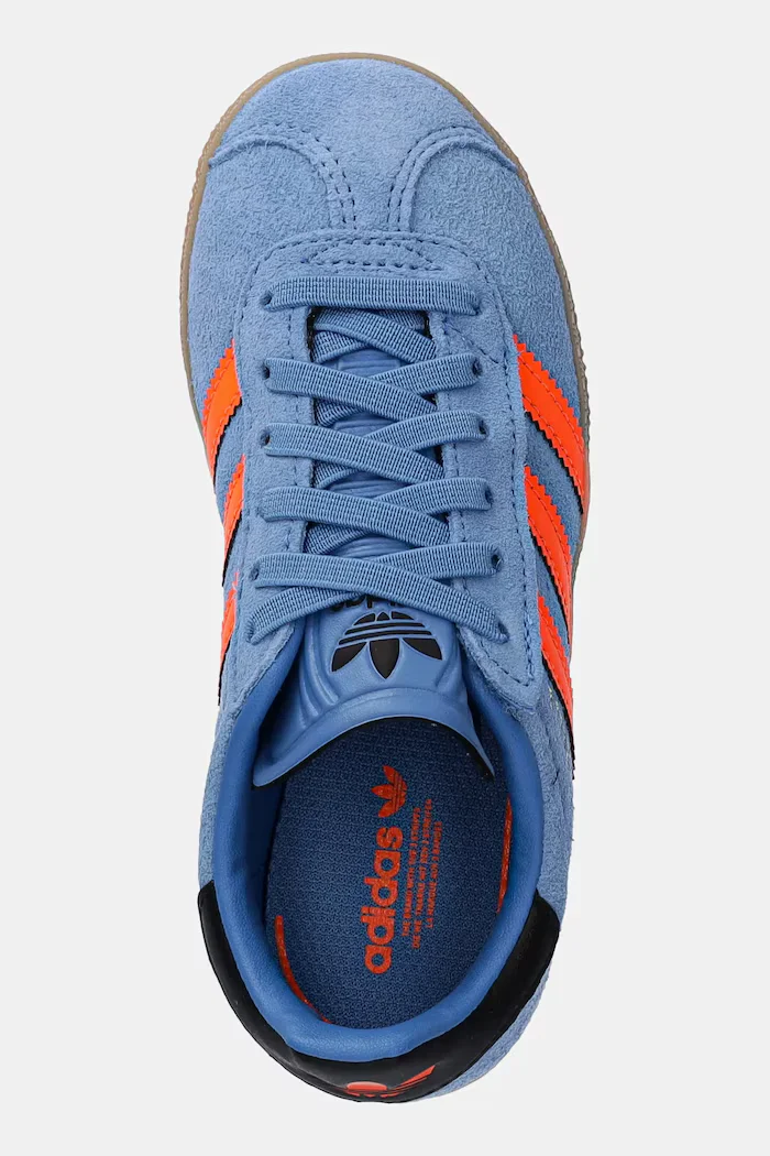 adidas Originals Детски велурени маратонки GAZELLE в синьо JQ7836
