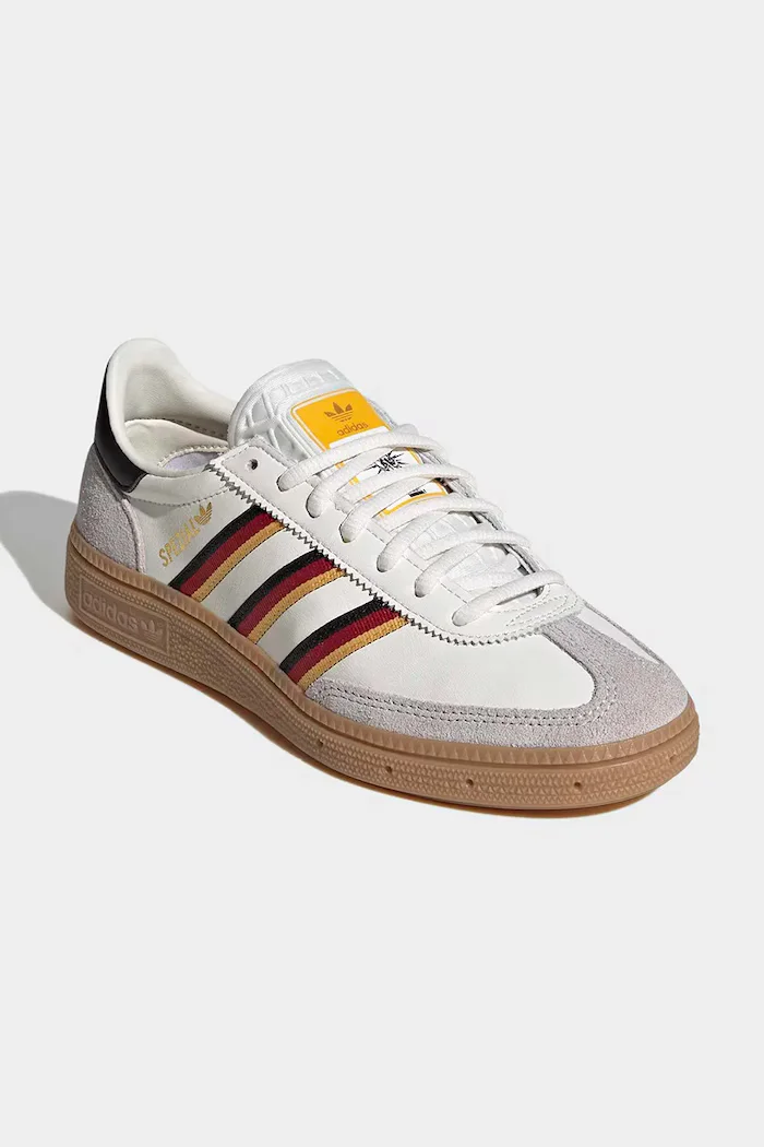 adidas Originals Детски велурени маратонки HANDBALL SPEZIAL в бежово HP3711