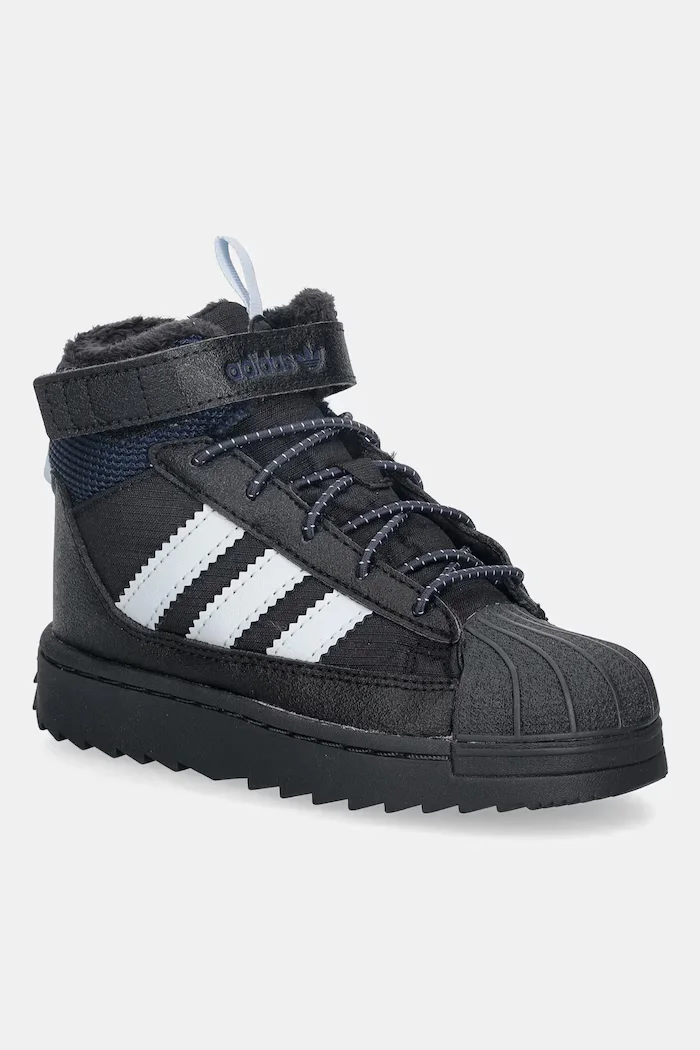 adidas Originals Детски зимни обувки SUPERSTAR WINTER TREK в черно JQ0342