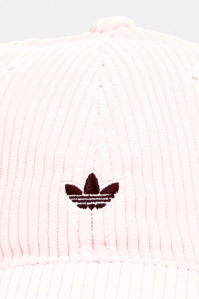 adidas Originals Джинсова шапка с козирка в розово KC8051